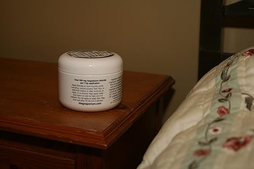 Vista 4 de Loción con infusión de magnesio Ultra Mag - Sin perfume - más de 500 mgcucharadita de minerales de magnesio de los fondos marinos Zechstein