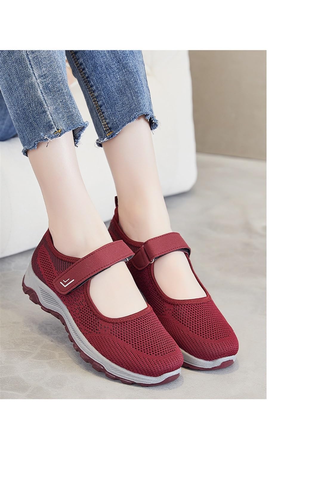 Chaussures De Tous Les Jours for Les Personnes Âgées Confortables Et Réglables Baskets De Marche Plates Et Fraîches Chaussures De Bateau Sandales for Femmes, Faciles À Enfiler Et À Enlever