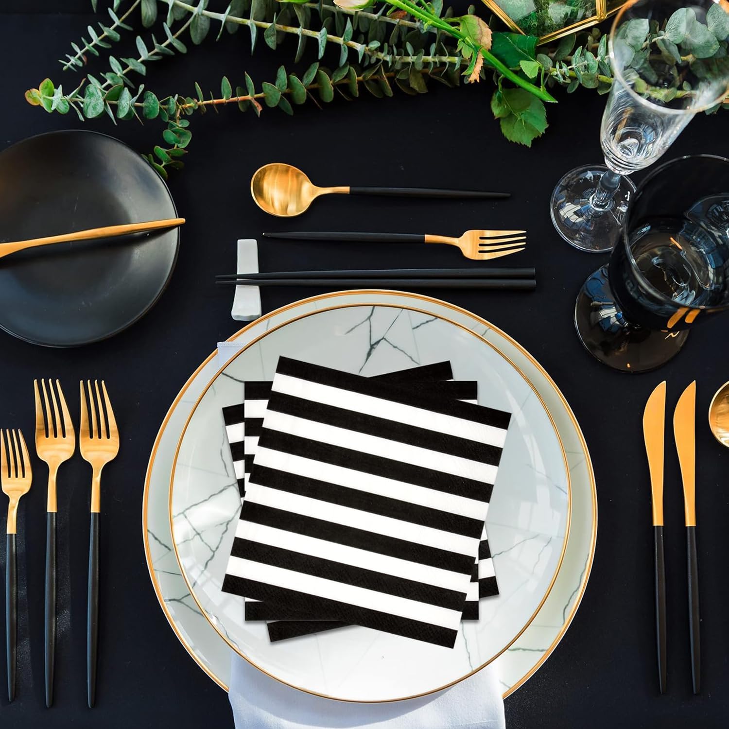 175Pcs Black and White Party Supplies Striped Scalloped Paper Plates Set 9"& 7"Black and White Striped Plates Napkins Cups Knive Fork Spoon for Baby Shower Wedding Holiday Party Decor Serve 25