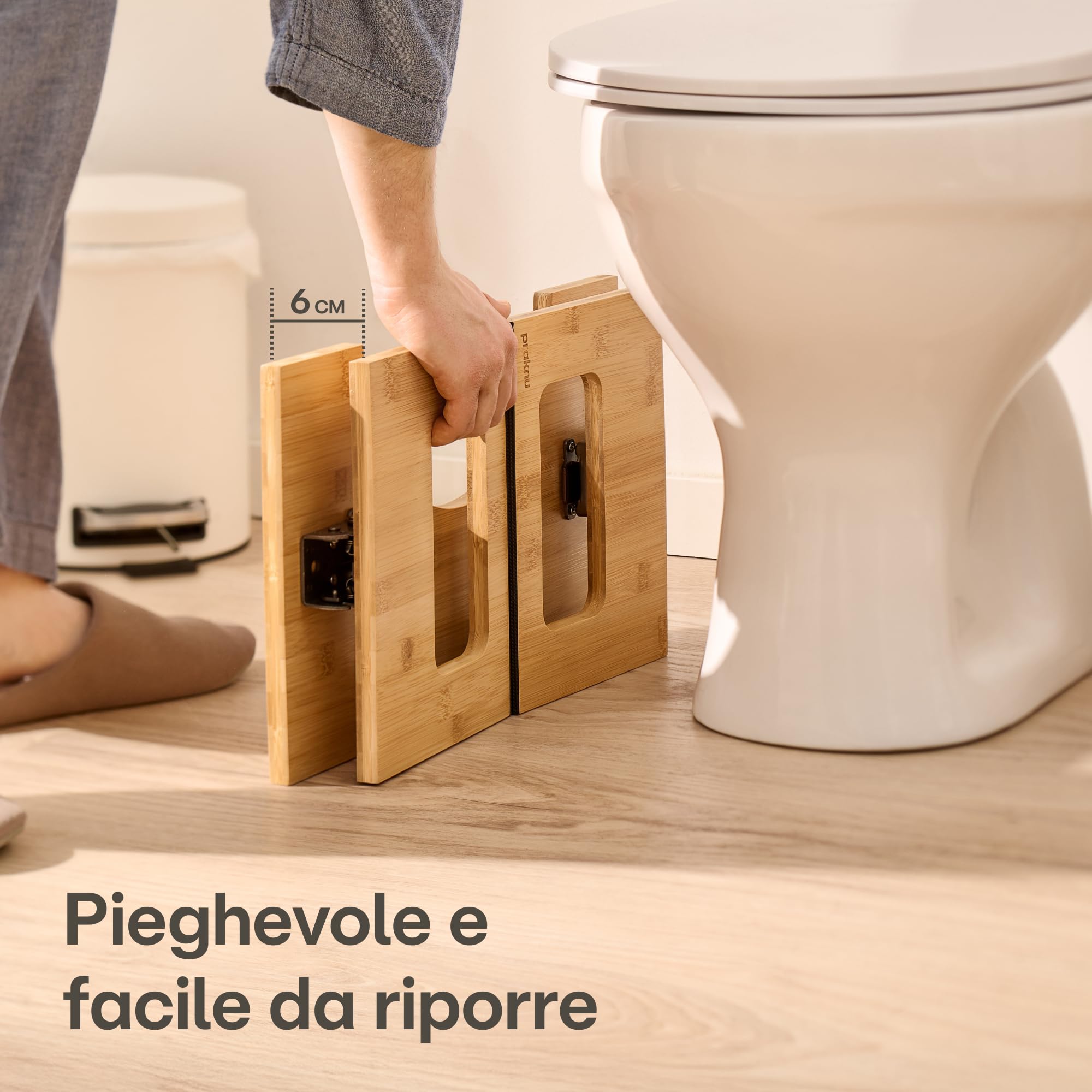 Praknu Sgabello WC Pieghevole in Bambù FSC® – Ergonomico, 𝗔𝗻𝘁𝗶𝘀𝗰𝗶𝘃𝗼𝗹𝗼 e Fisiologico per Adulti - Ideale per il Bagno