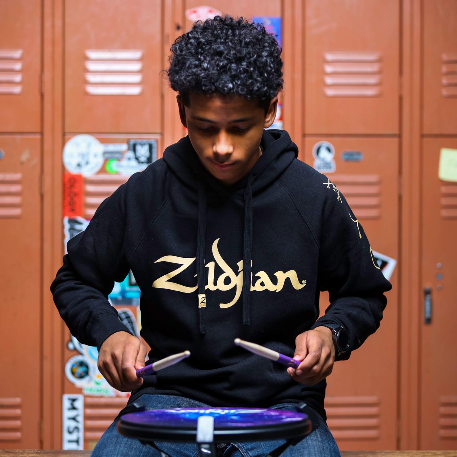 Avedis Zildjian Company Casual