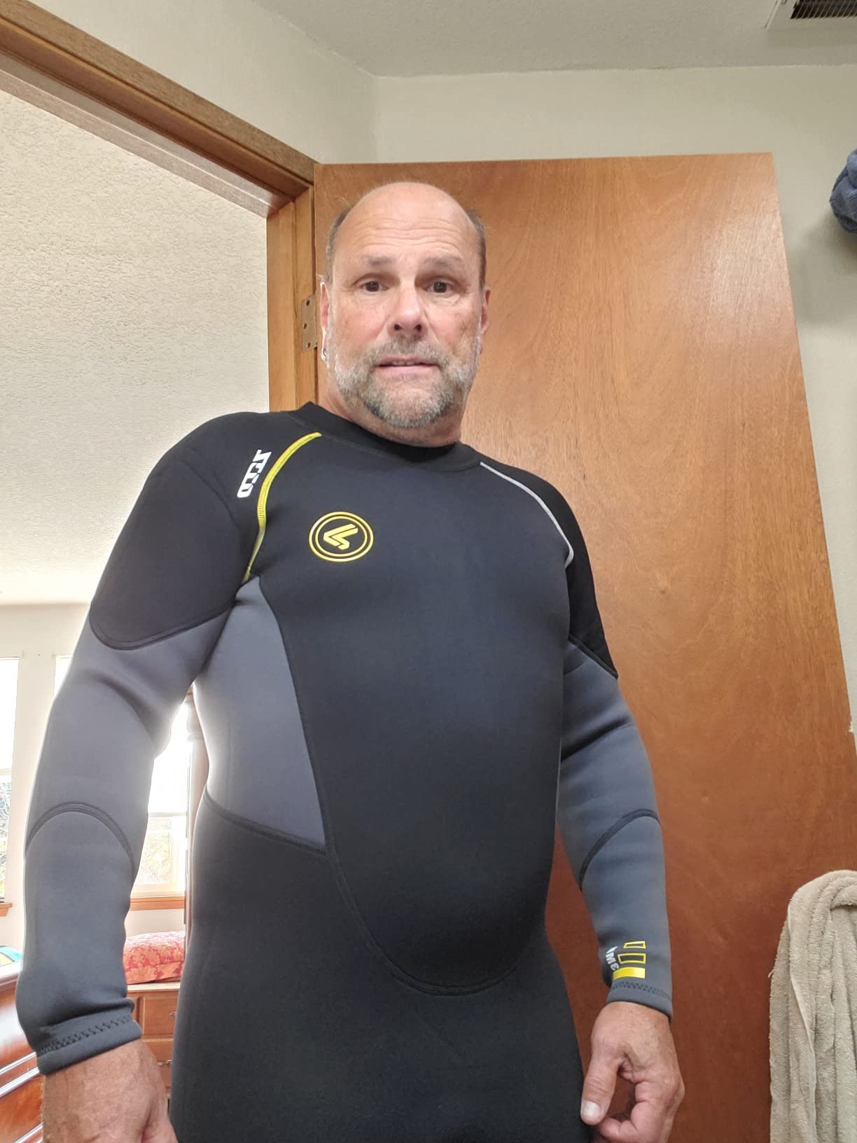 10/mo Finance Ultra Stretch 3mm Neoprene Wetsuit, Back Zip Full Body