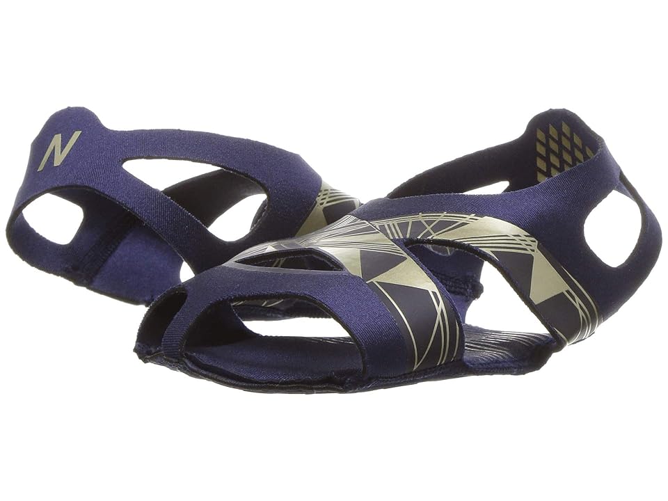 

New Balance WF118v2 (Pigment/Metallic Gold) Women's Shoes, Navy