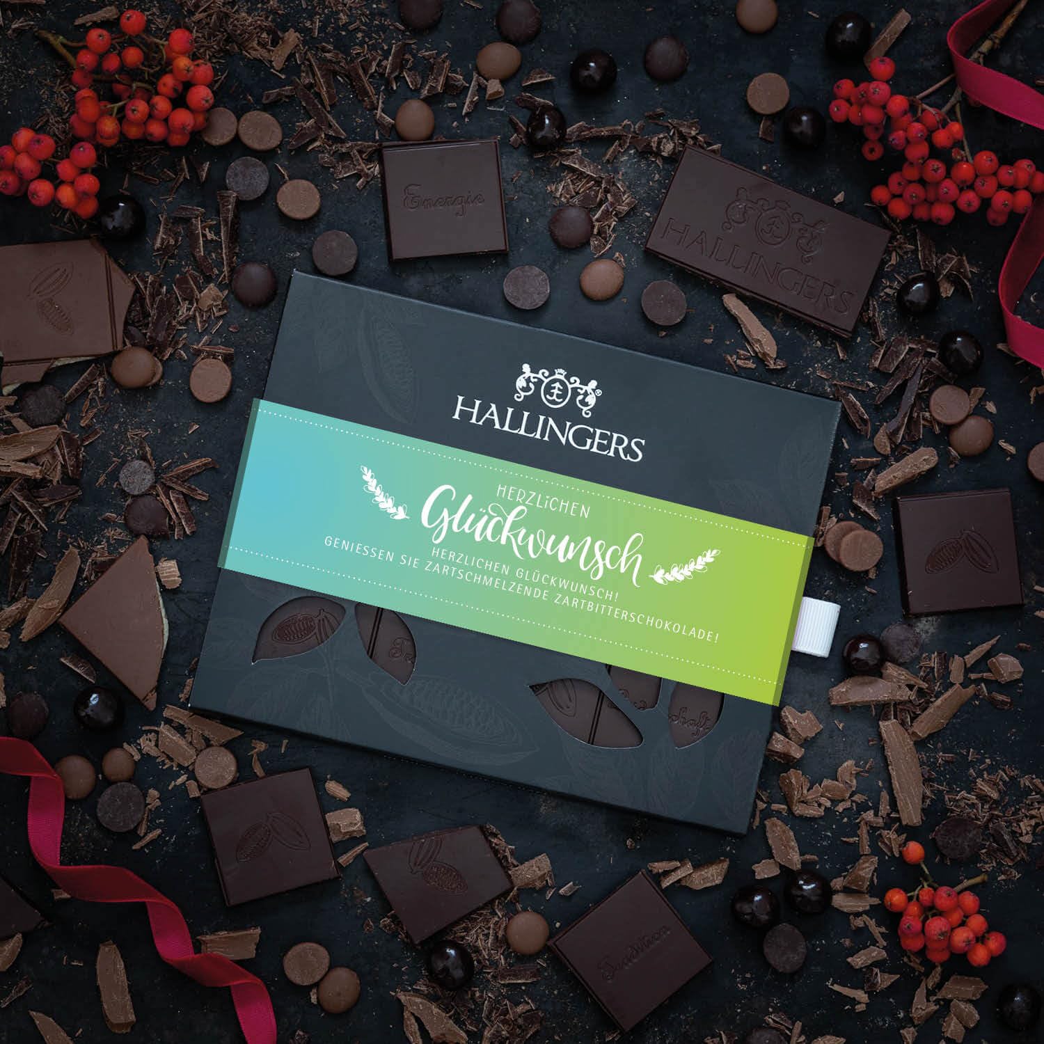 Hallingers Genuss Manufaktur Vegane Schokolade Glückwunsch-Geschenk - Tafel handgeschöpfter Edelkakao ohne Alkohol edler Karton 10x "Herzlichen Glüc..." Pur 85%, Geschenkidee für Frauen Männer