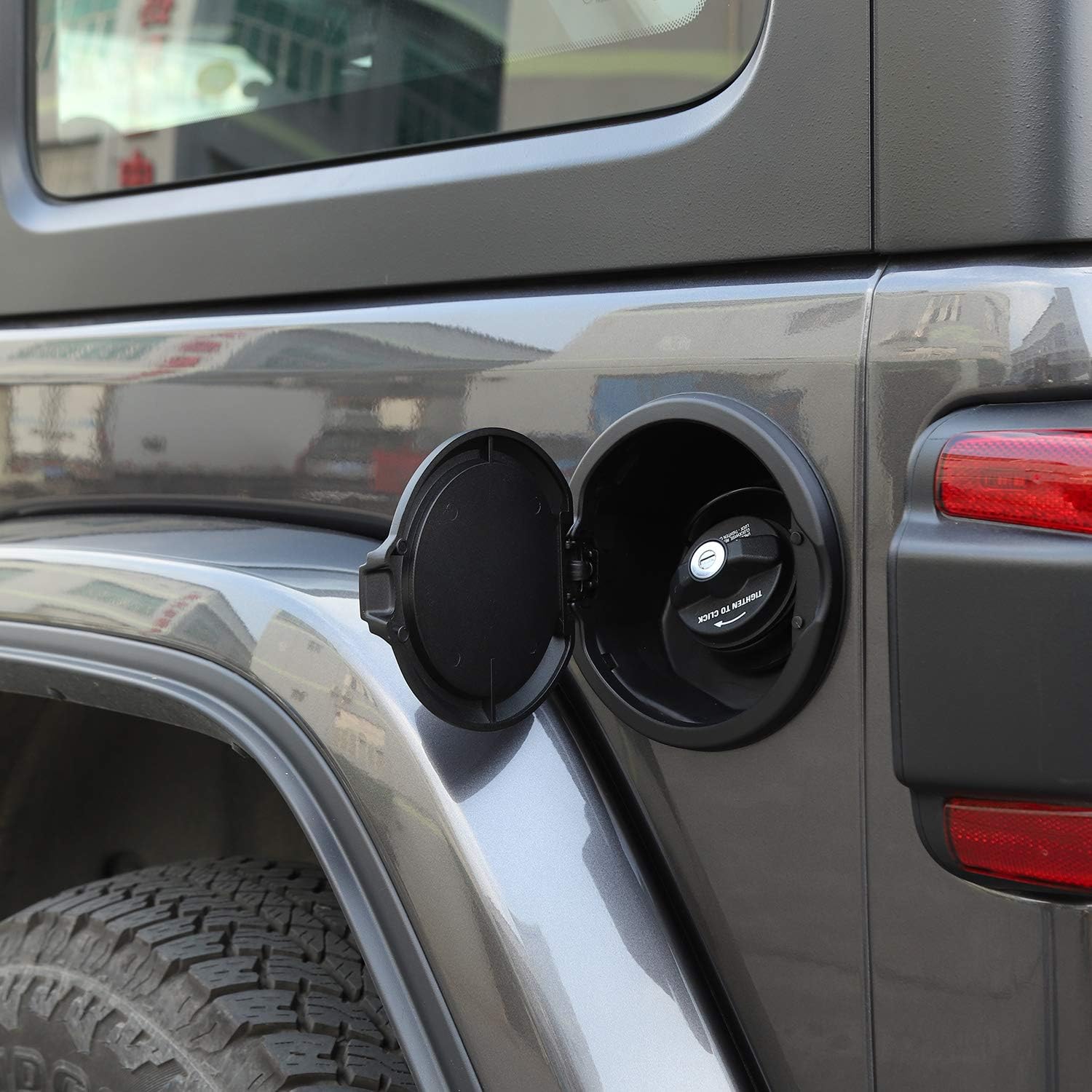 JeCar Gas Tank Cover Aluminum Alloy Fuel Filler Door Cover for Jeep Wrangler 2018-2022 JL & Unlimited, Skull Style