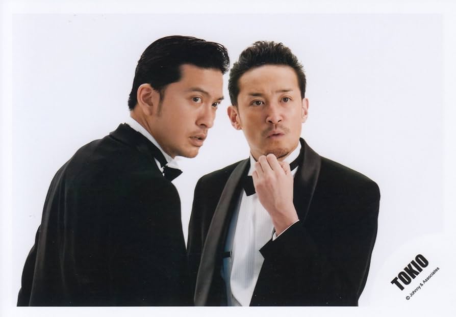 Amazon.co.jp: TOKIO 公式生写真 （集合写真）TOA00027 : おもちゃ