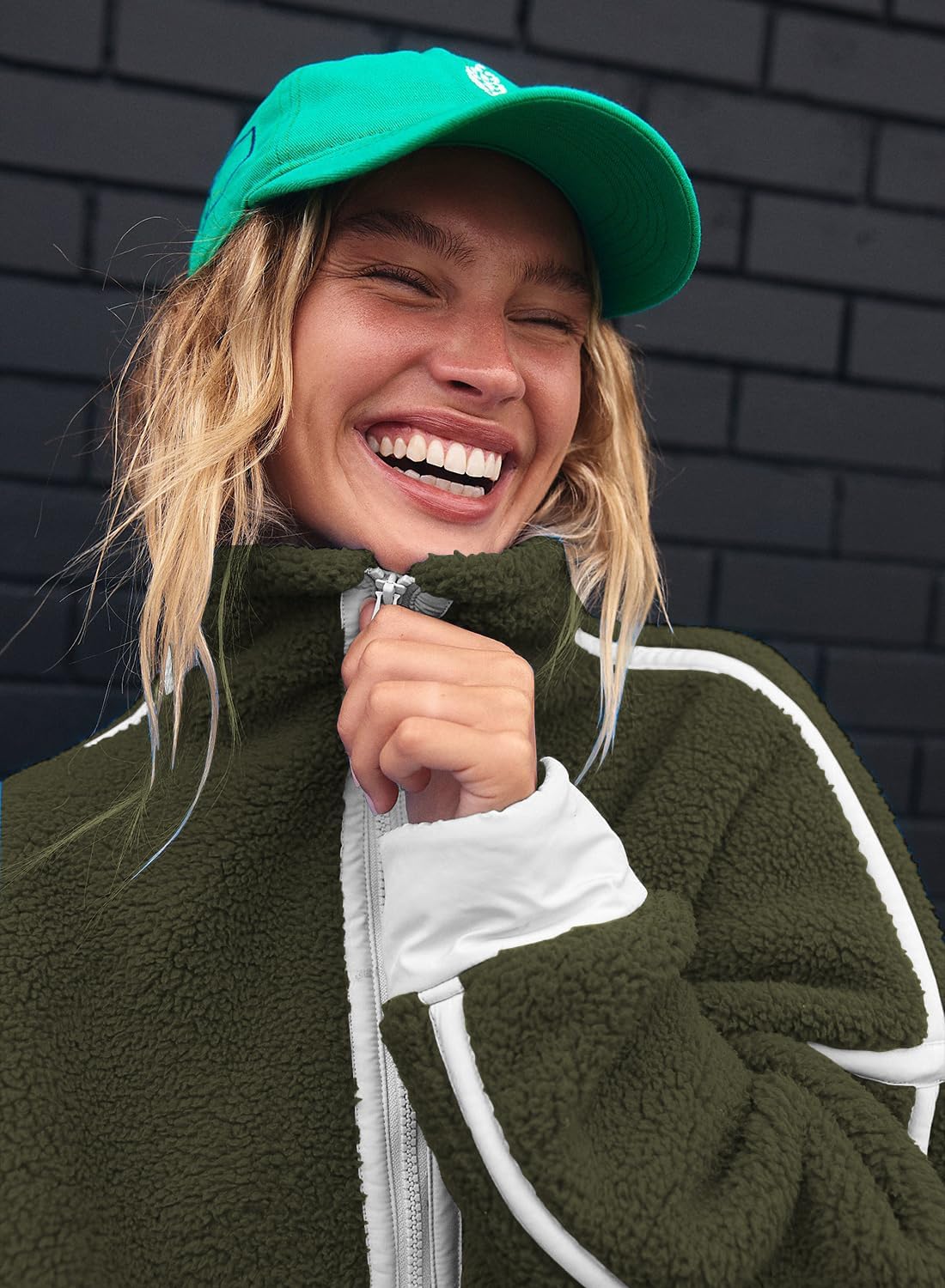 Women's Oversized Fleece Sweatshirt Long Sleeve Half Zip Sherpa Y2k Fleece Pullover Top With Pockets - Image 5