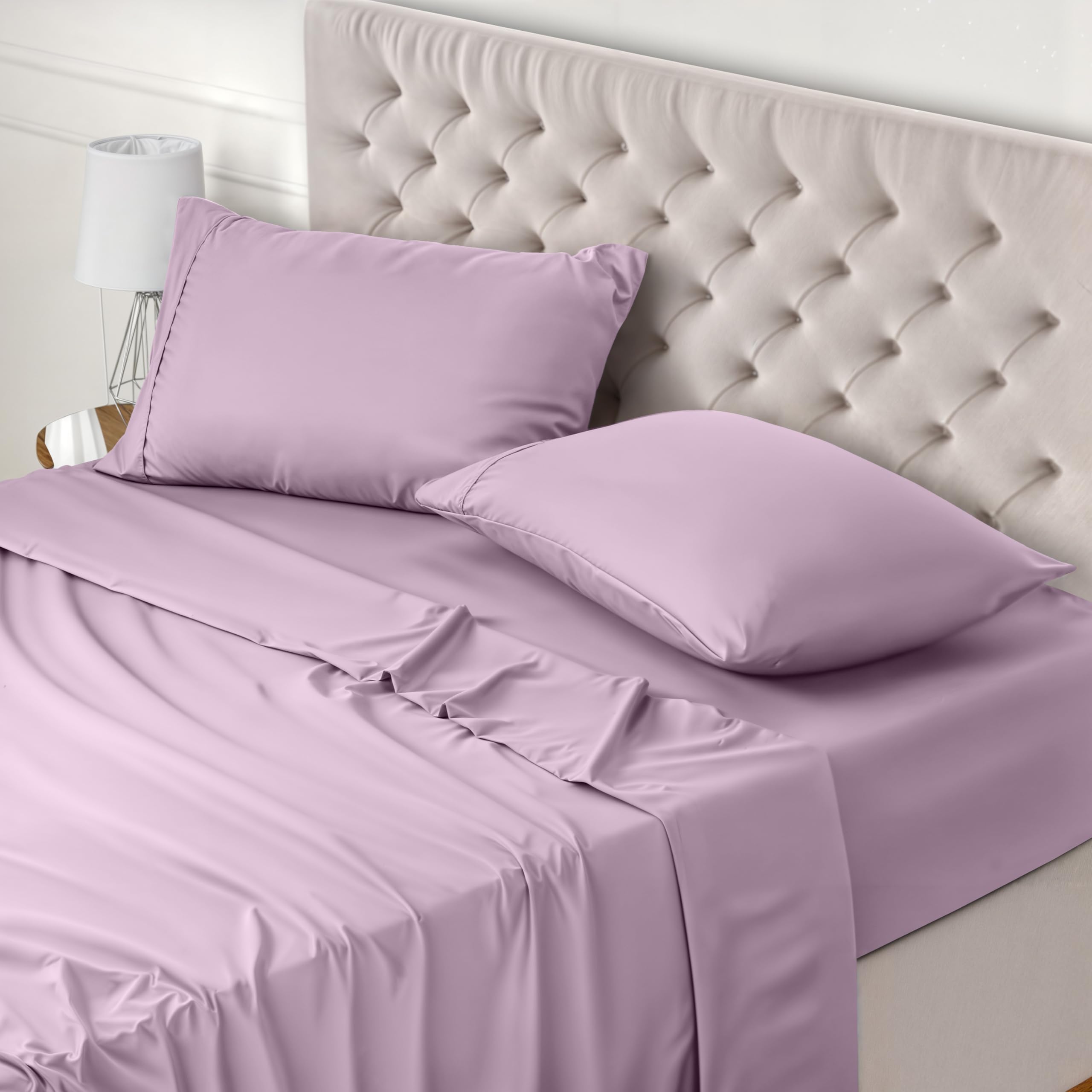 Utopia Bedding - Set Lenzuola Letto Una Piazza e Mezza 4 Pezzi 135x190 cm - Spazzolata Poliestre di Microfibra - Oeko-Tex Certificato - Lenzuolo con Angoli, Lenzuolo Piatto e 2 Federe 50x75, Lavanda