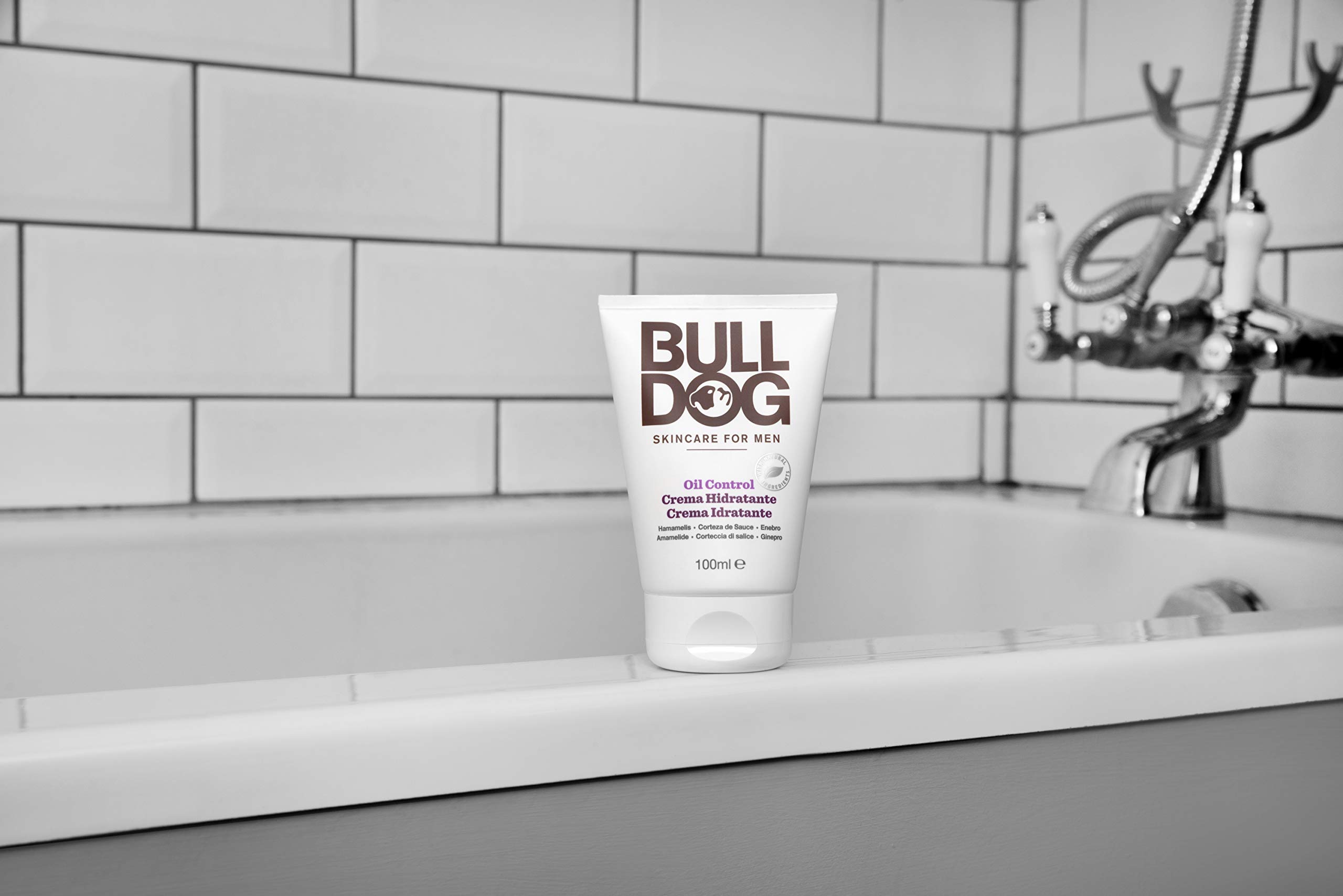 BULLDOG Confezione da 3 creme idratanti anti-grasso per uomo, 3 x 100 ml