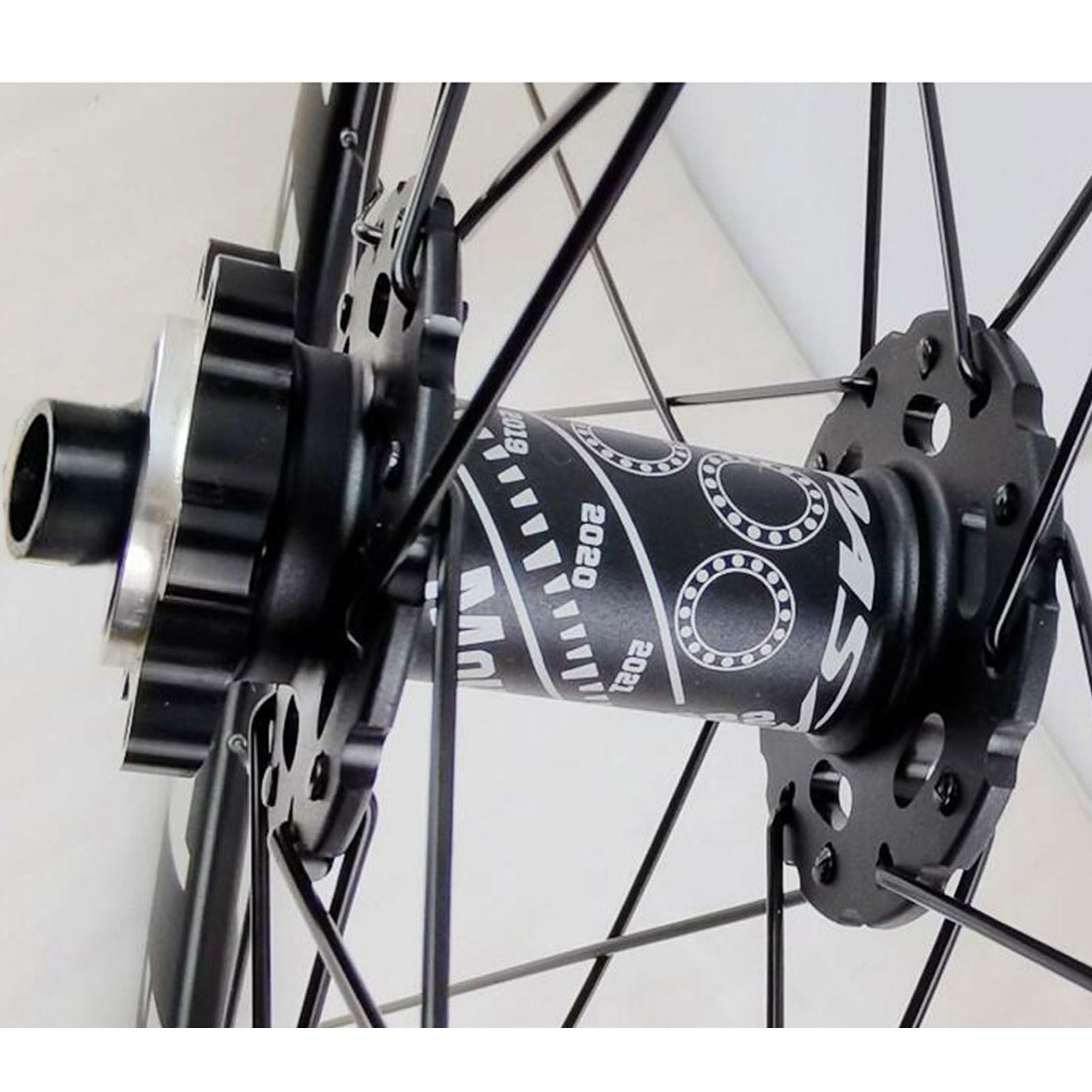 Zestaw kołowy rower ze stopu aluminium 700C koła do roweru szosowego, hamulec tarczowy zaślepka końcowa oś 24H szprychy przednie 2 tylne 4 łożyska do opon 700C* 23-45C koła szosowego (kolor: tytan