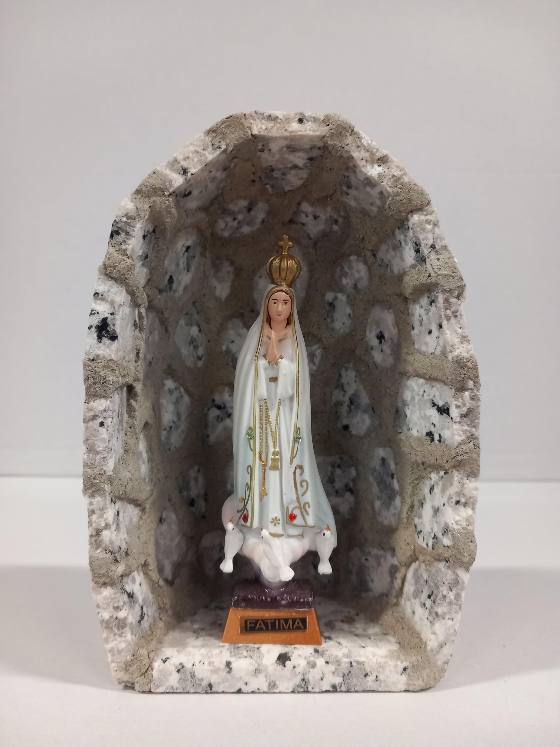 Generico ArteSacraCaravaggio Grotta artigianale in granito grigio cm 16 x 11 con statua della Madonna di Fatima da cm 12 in resina realizzata interamente a mano