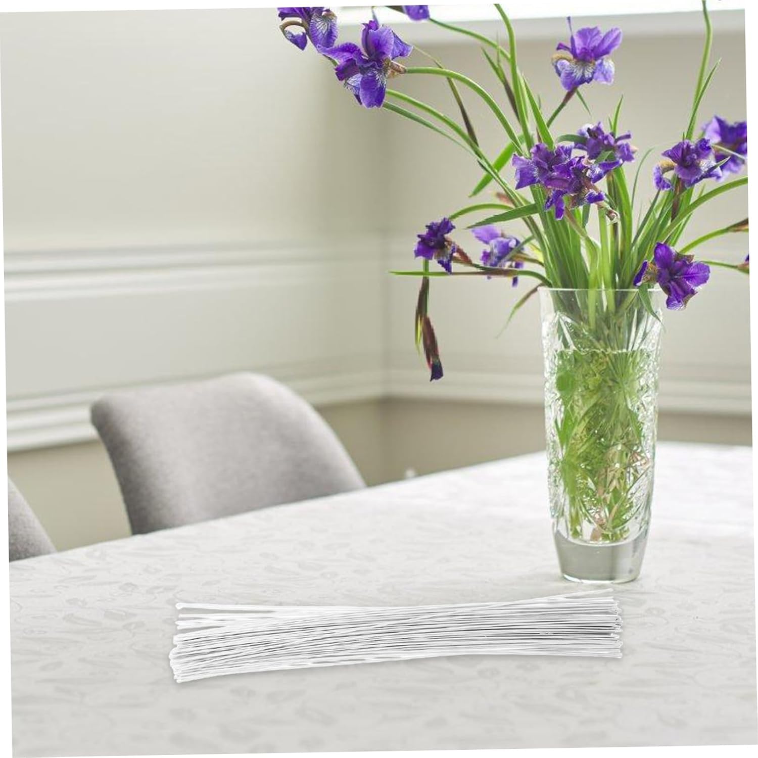 SEWACC 100pcs White Floral Wire Paper Wrapped Floral Wire for Flower Arrangements Crafting Bouquets and Wreaths for Design Projects and DIY Crafts