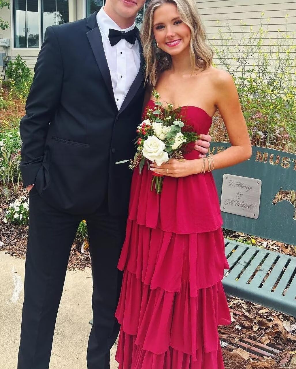 Women's Long Tiered Strapless Prom Dress for Teens Champagne Ruffles Corset Bodice Pleated Chiffon Bridesmaid Dresses with Slit Plus Size 22W