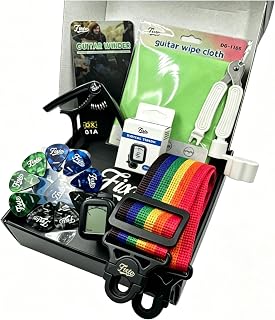 Gitarrenzubehör: Kapodaster, Stimmgerät, Gurt, Plektren, Wickler