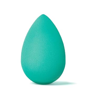 Beautyblender | Chill Blender Makeup Sponge | Blend Liquid Foundations, Powders and Creams | Streak Free Application | Vegan, Cruelty Free | Made in USA