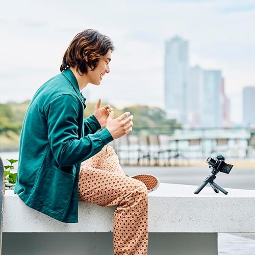 Miniatura 7 de Sony ZV-1 II Cámara de vlog con video 4K y 20.1MP para creadores de contenido y vloggers Paquete ZV-1M2W blanco con kit ACCVC1 que incluye