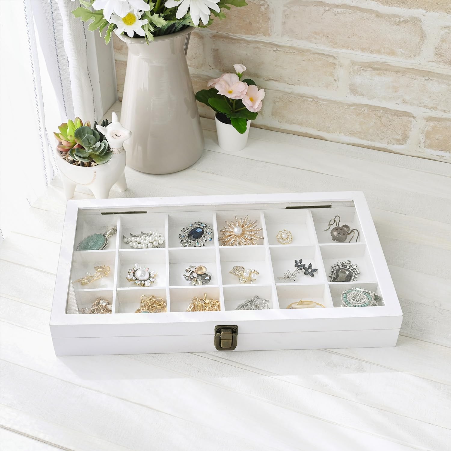 MOOCA Wooden Display Storage Case with Tempered Glass Lid for Jewelry and Beads with 18 Compartments Tray, 15 W x 8 3/8 L x 2 1/8 H in, Wash White Color