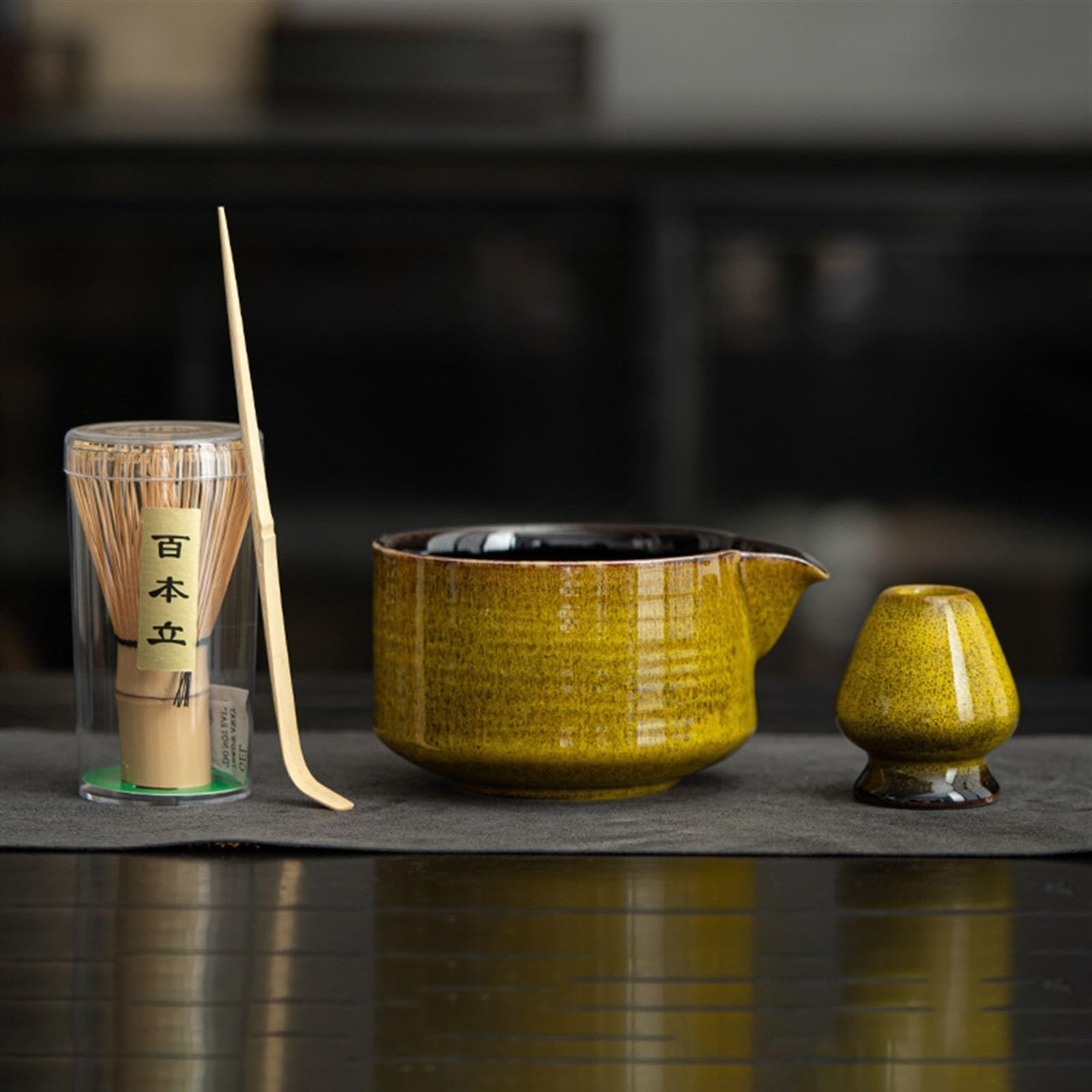 Ensemble de 4 Pièces Matcha Kit Cuillère à Café en Bambou Outils Traditionnels de Cérémonie du Thé Japonais Cuillere Matcha(Golden Yellow)