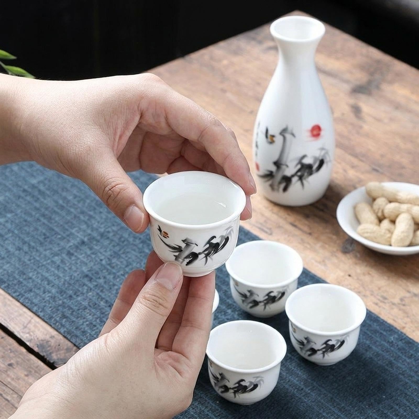 7 Teiliges Japanisches Sake Set mit Bechern Und Flasche Zum Erwärmen Und Servieren von Getränken, Traditioneller Stil, Ideal für.., A