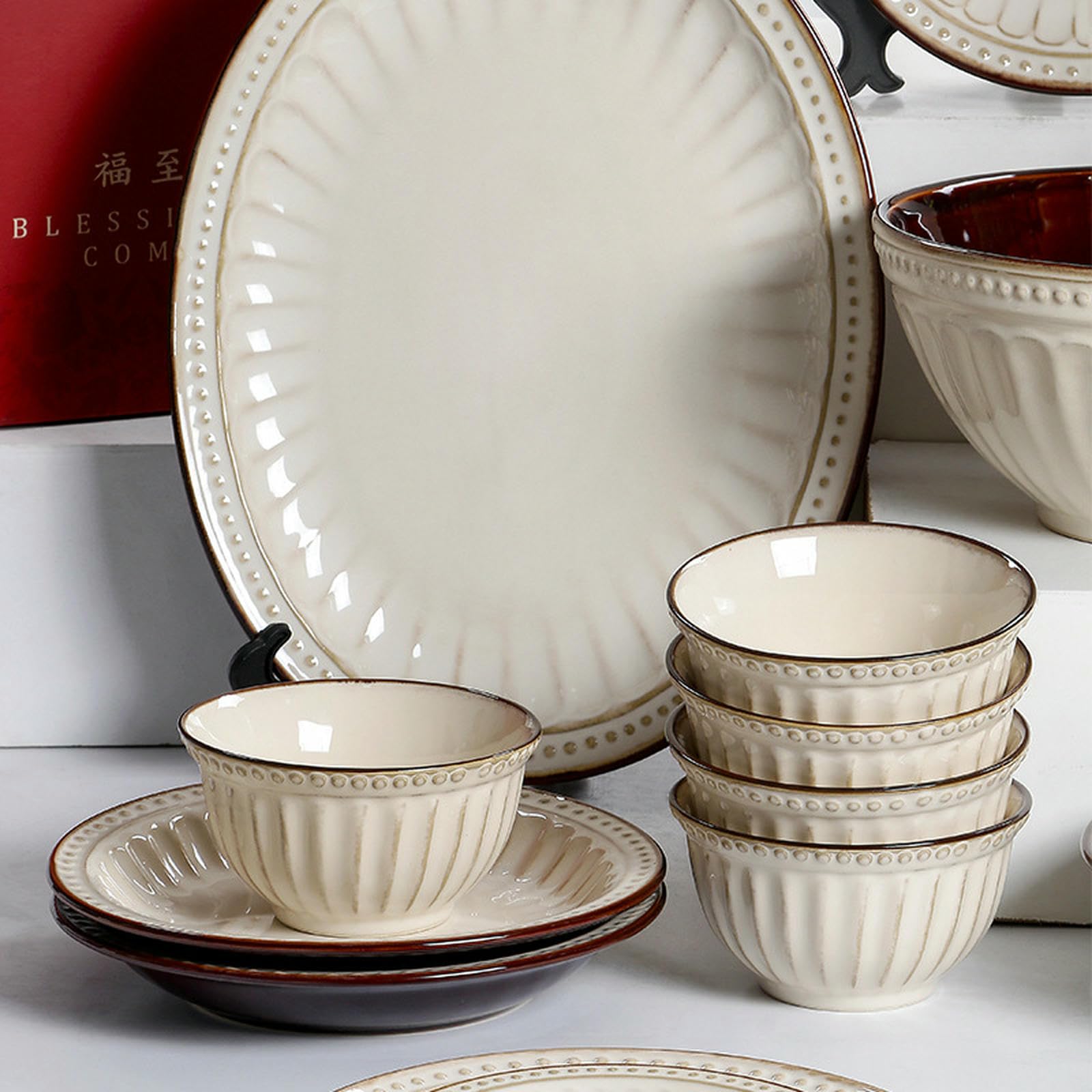 Domowa ulga w stylu europejskim retro delikatna odporna na wysokie temperatury praktyczna ceramiczna zastawa stołowa - 10-częściowy zestaw dla dwóch osób