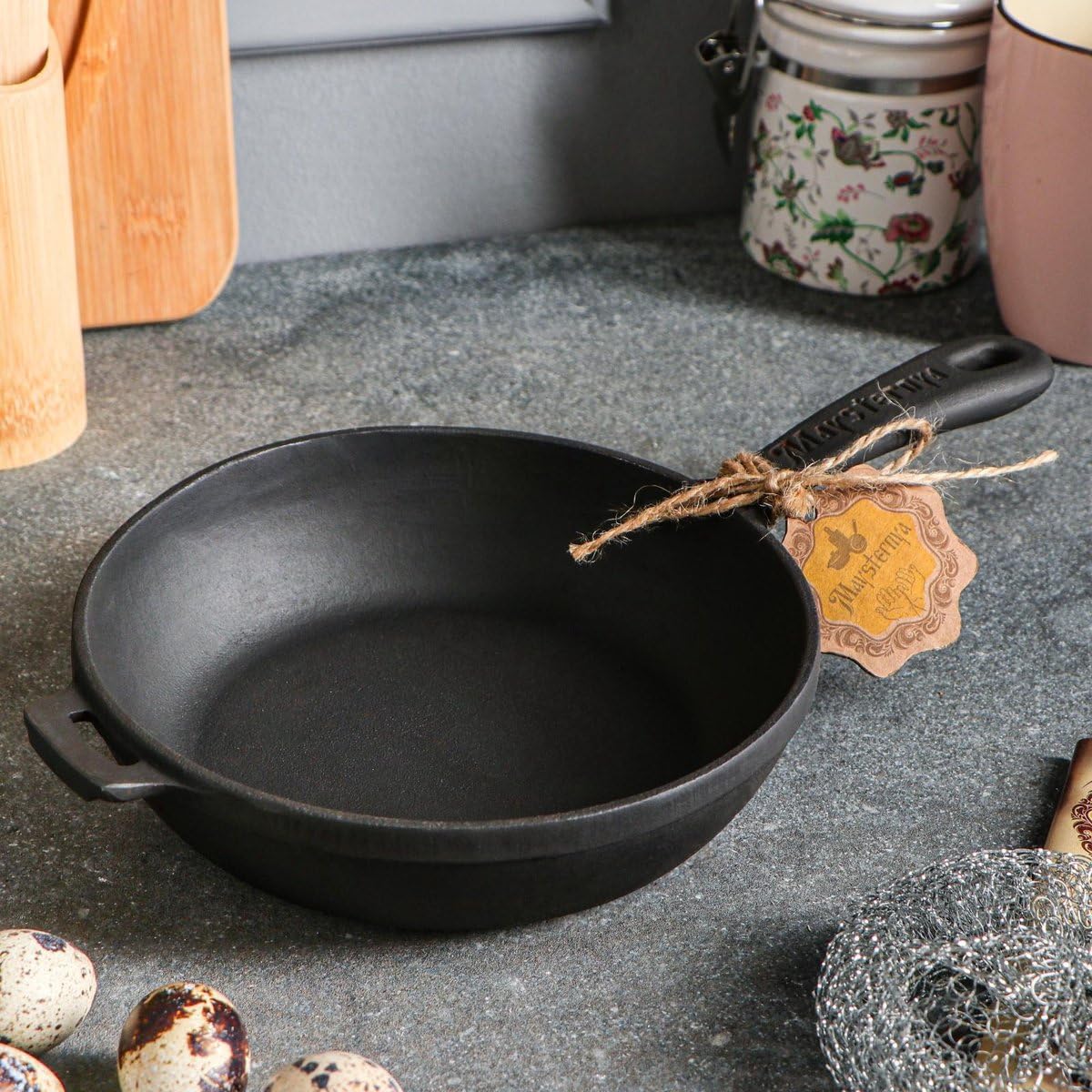 Sartén de Hierro Fundido Ø22 cm – Apta para Inducción, Horno y BBQ – Sin PFAS – Sartén con Mango Metálico – Resistente – Negra