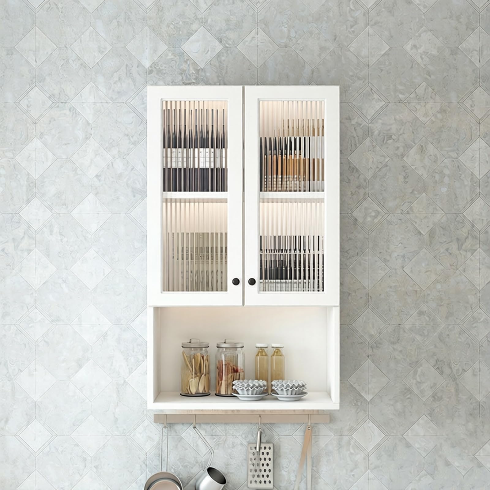 Armario de pared de vidrio estriado ideal para almacenamiento en baño