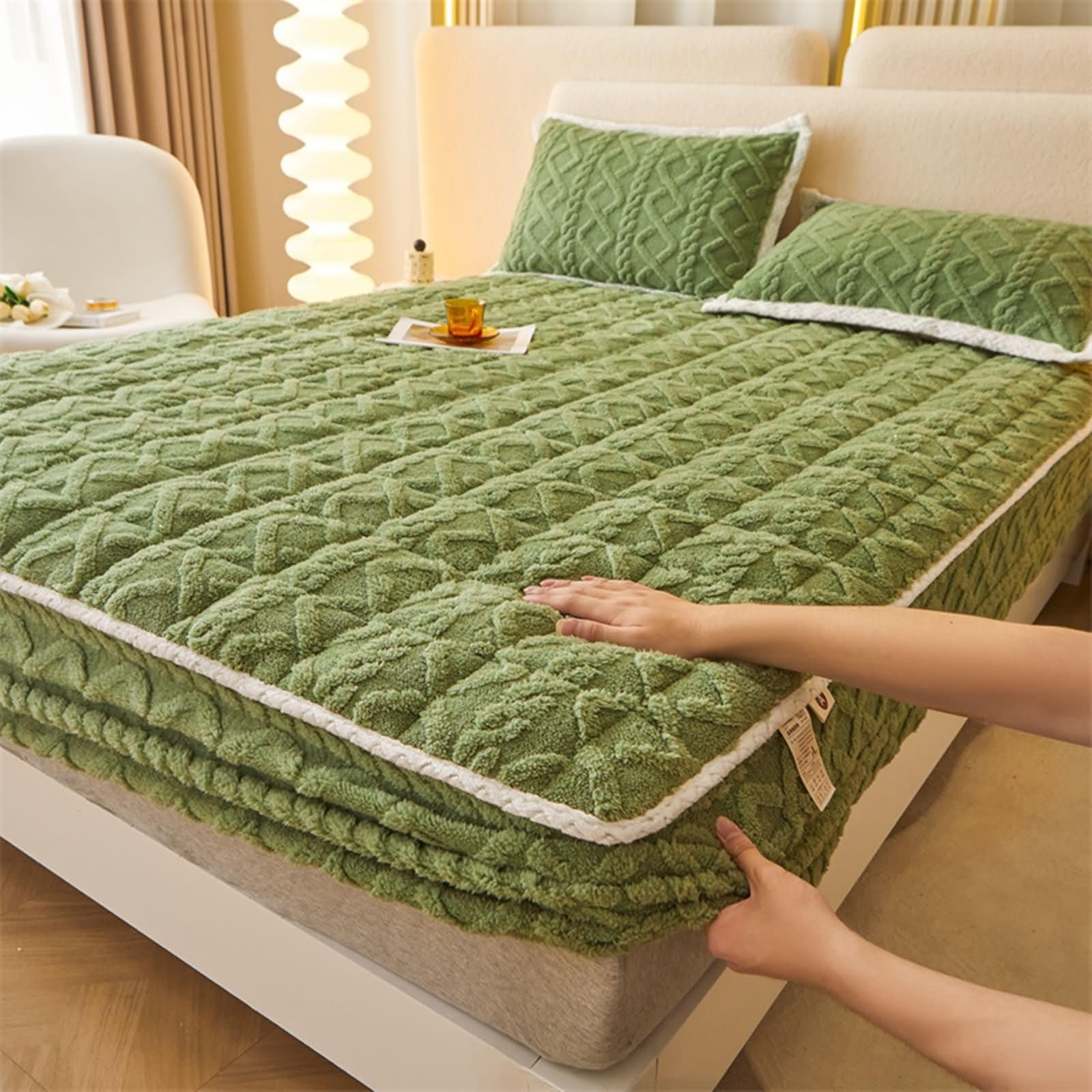 Sábana bajera ajustable de franela de color sólido con patrón de rombos y 2 fundas de almohada, fácil cuidado | Verde, Super King (200 x 220 cm)