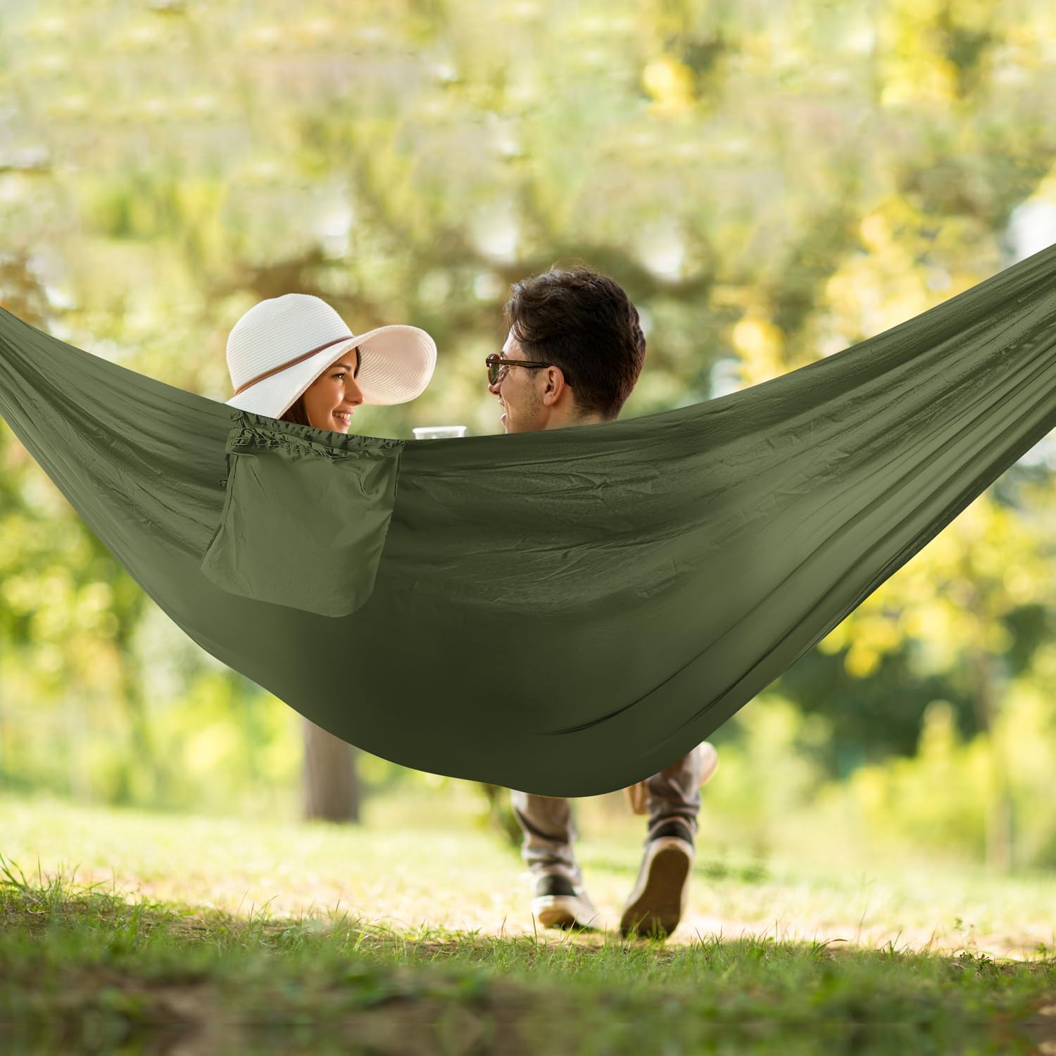 NAJILI Hängematte Ultraleicht Outdoor, 210x140 cm, 250KG Tragkraft, Reise Camping Hängematte mit Befestigungsgurten und Aufbewahrungstasche für Garten, Strand, Wandern Garten
