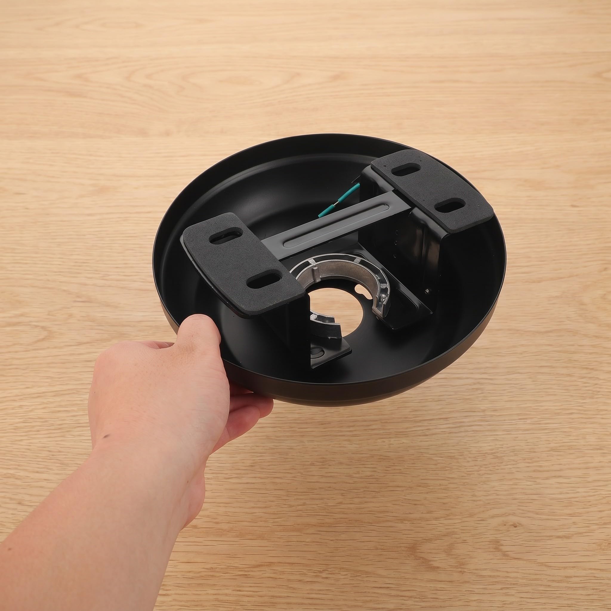 Base para Ventilador de Techo de Hierro Proceso de Fosfatado, Soporte Estable y Alineación Precisa para Celebracion Verano en Sala o Comedor