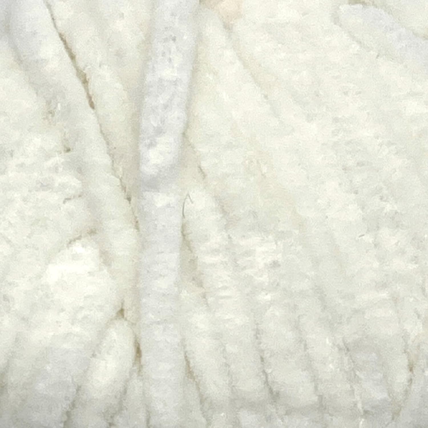 Velvet Chenille Yarn – Thick Super Bulky Yarn for Crochet – Soft Fluffy Plush Yarn – 100g / 132yds – Ideal for Amigurumi, Blankets & Shawls (White - Off-White, 3 Skeins)