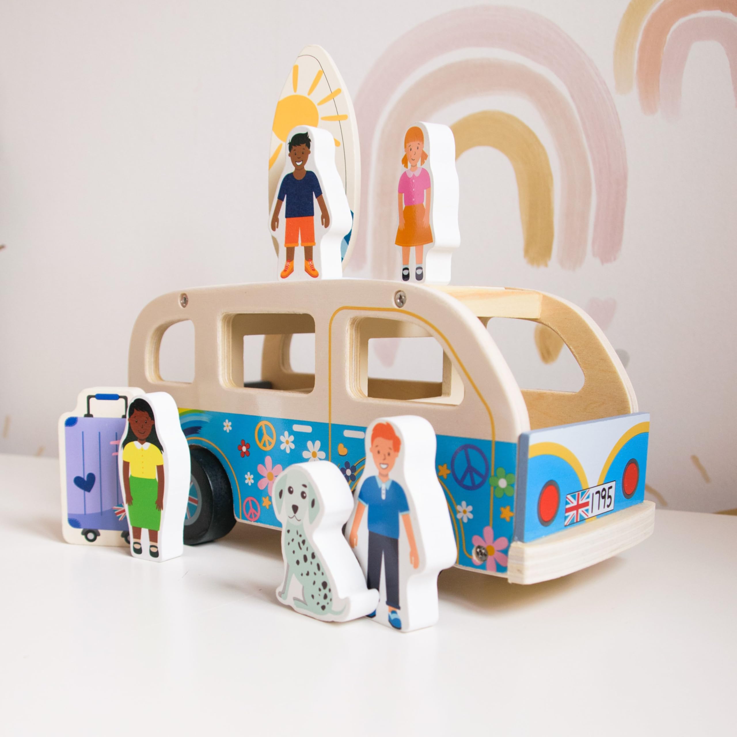 Jaques of London Wooden Camper Van Toy, 8.9 cm (W) x 22.4 cm (L) x 10.5 cm (H) - Image 3