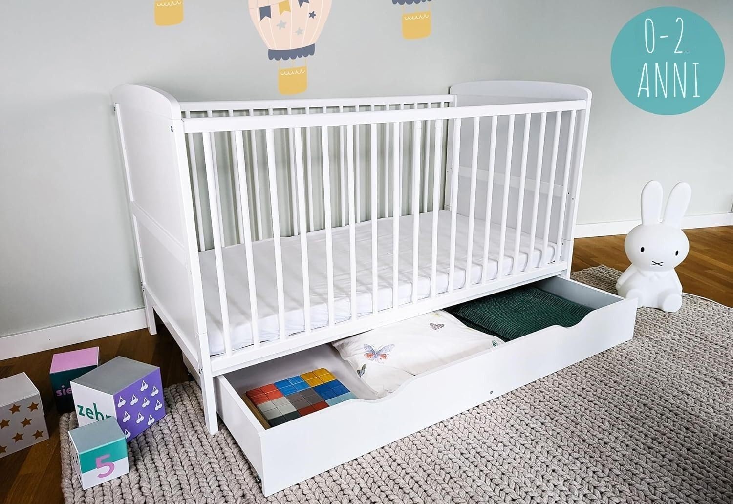 Kids Collective Lettino per bambini 70x140 Lettino trasformabile con sponde regolabili in altezza e barre rimovibili | bianco Legno massello di pino Made in Europe | dalla nascita fino ai 6 anni