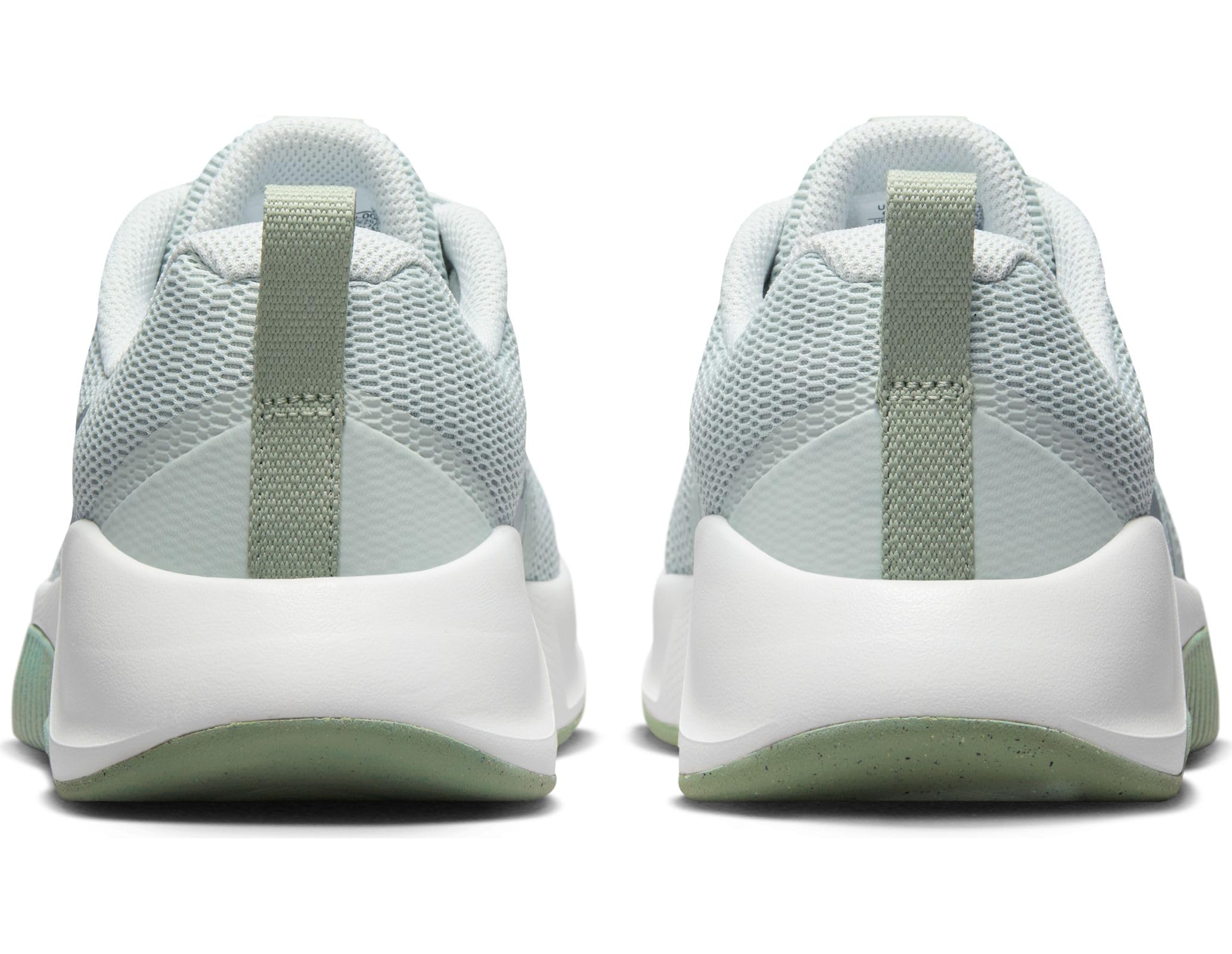 Nike MC Trainer 3 Workout-Schuh für Damen, FQ1830