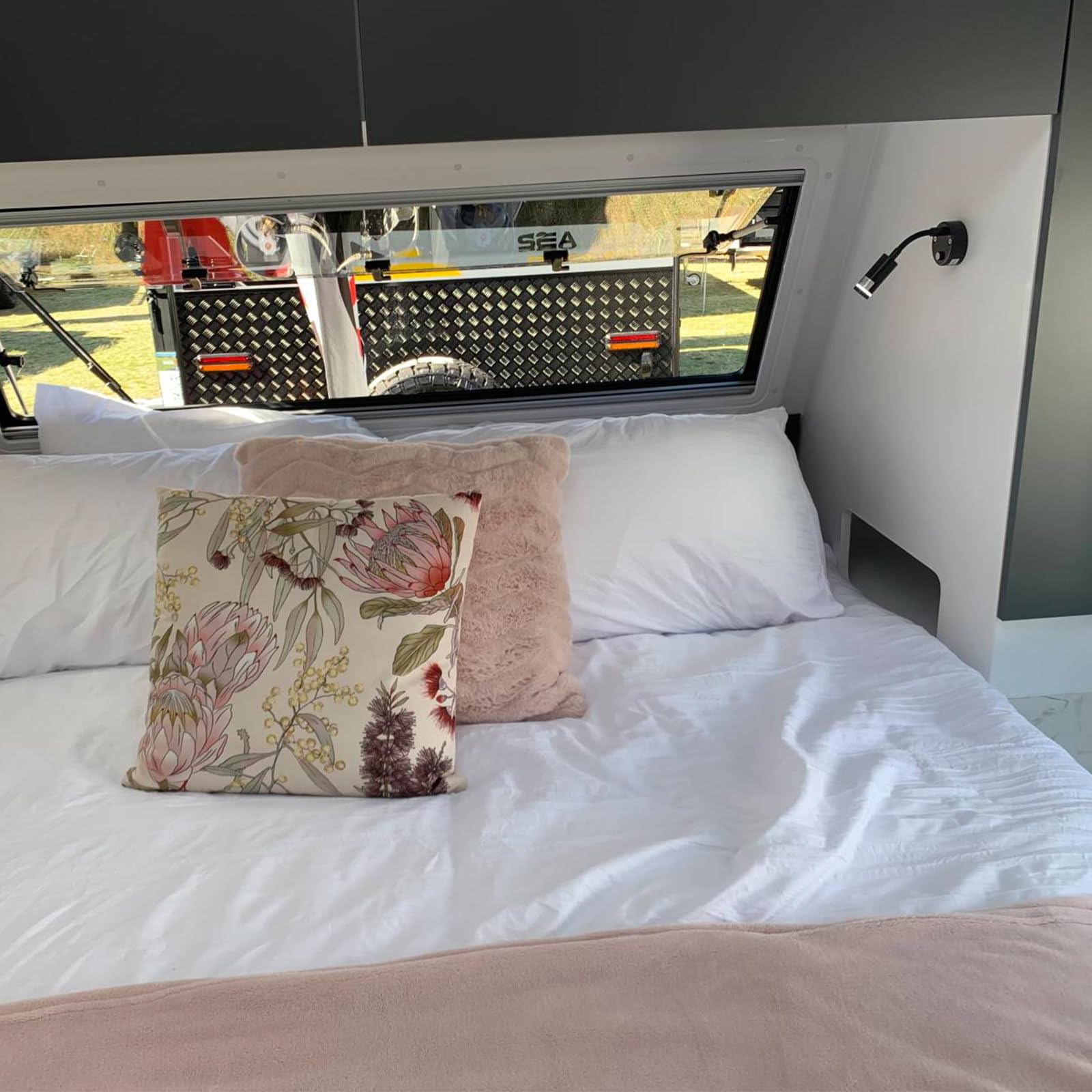 Dream Lighting Luce LED 12v per Camper, Luce Calda e Blu Dimmerabile, Applique LED 12v CC per Caravan Barca Furgone Lampada da Lettura 2W Illuminazione Interna 2 Pezzi
