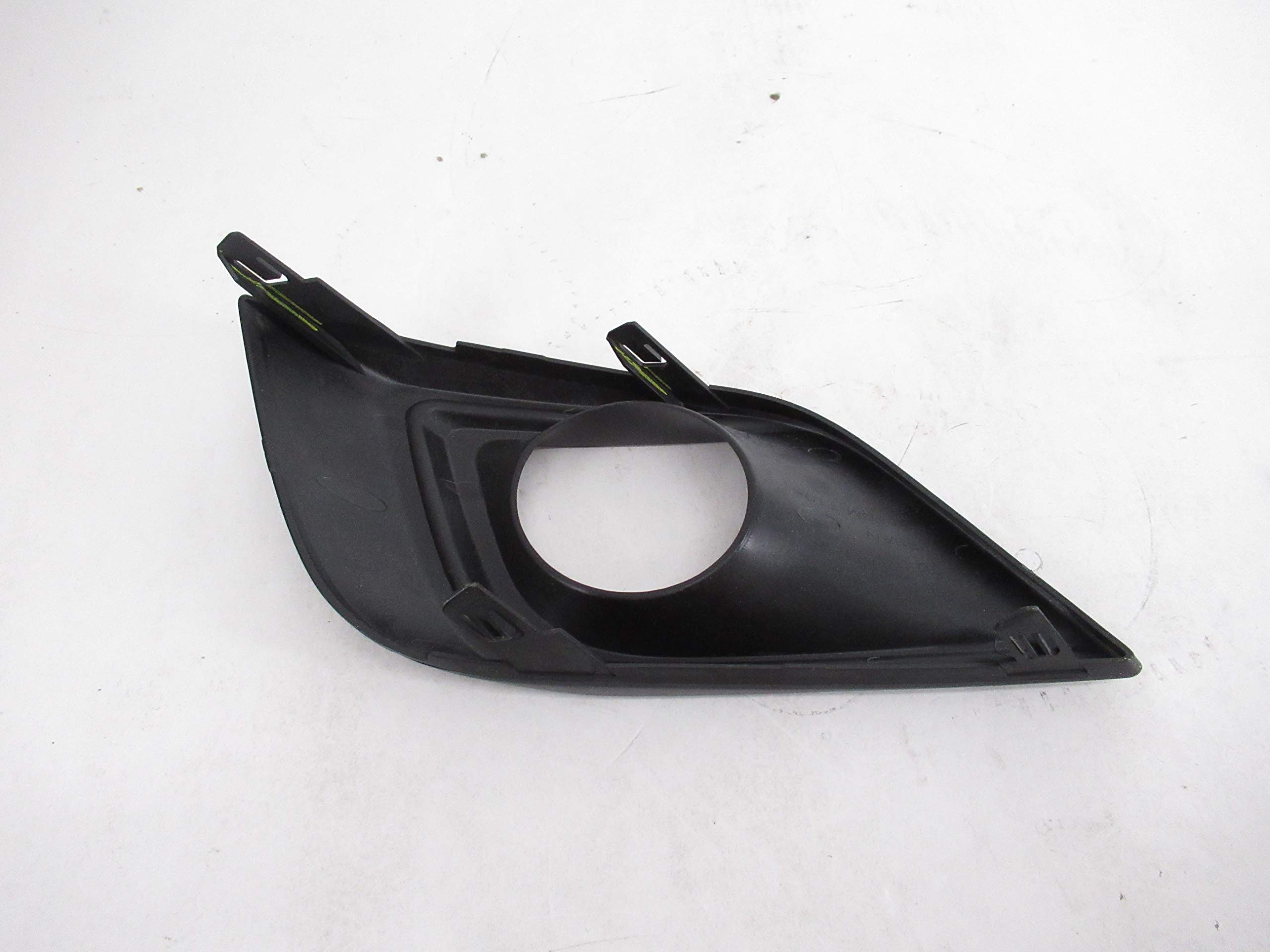 Amazon.com: Genuine Nissan Parts - Finisher-Front Bumper Fascia,R