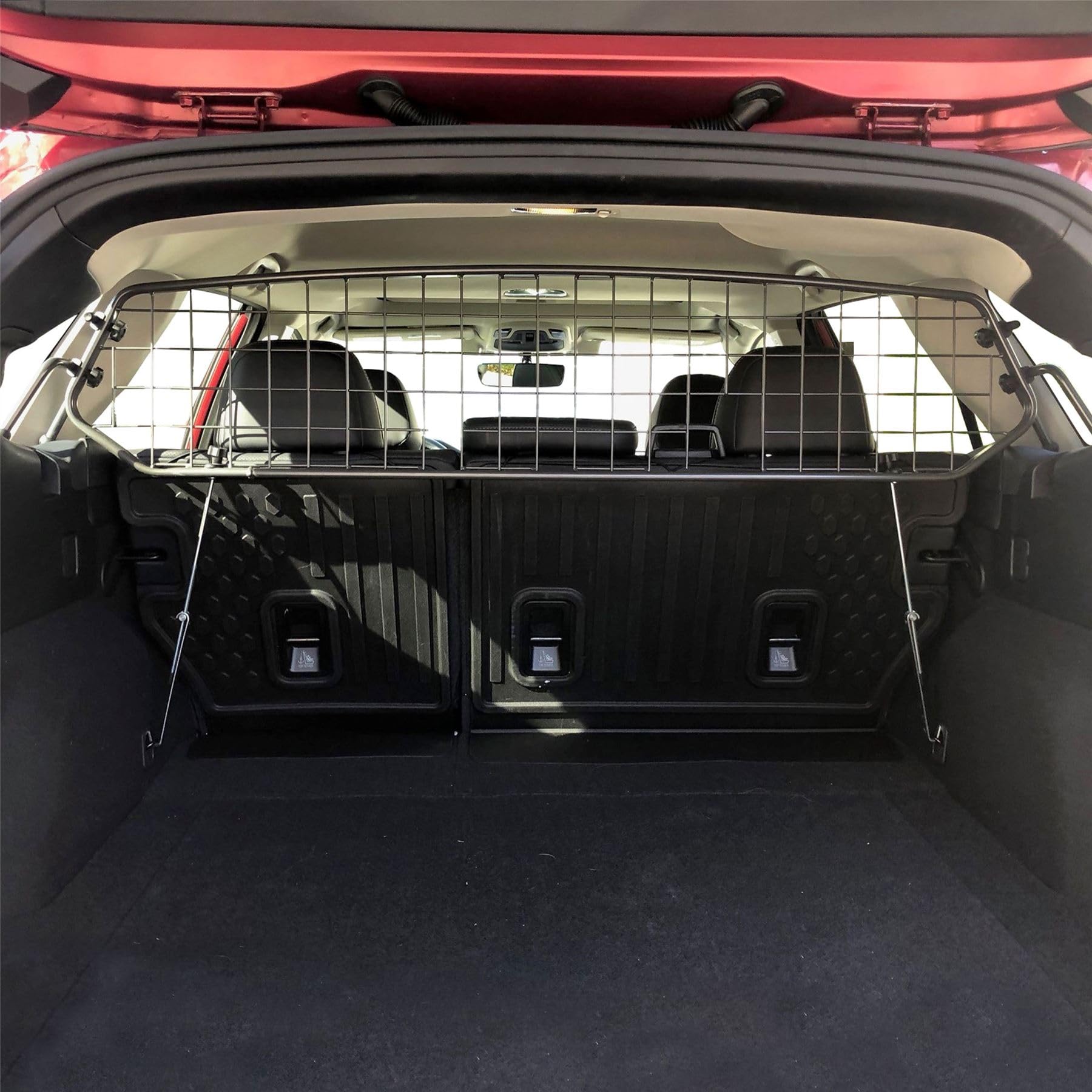Travall Dog Guard Compatible with Subaru Outback Estate (2019-) Vehicle Specific Trunk Guard Tailored Fit Luggage Barrier Load Separator Heavy Duty Powder Coated Steel Pet Barrier