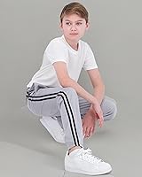 Vista 5 de Real Essentials - Paquete de 3 pantalones de sudadera con forro de vellón y bolsillos para niño