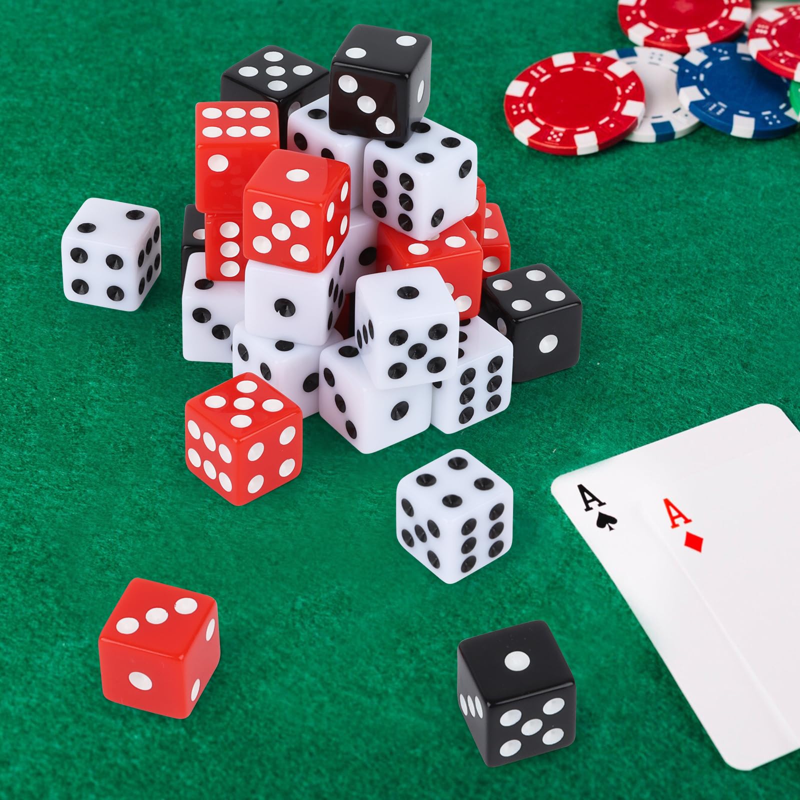 Hooqict Juego de 100 dados estándar de 16 mm, dados de casino de acrílico a granel, dados de colores de 6 caras para casino Vegas, fiestas temáticas, juegos de mesa, dados de matemáticas para aula