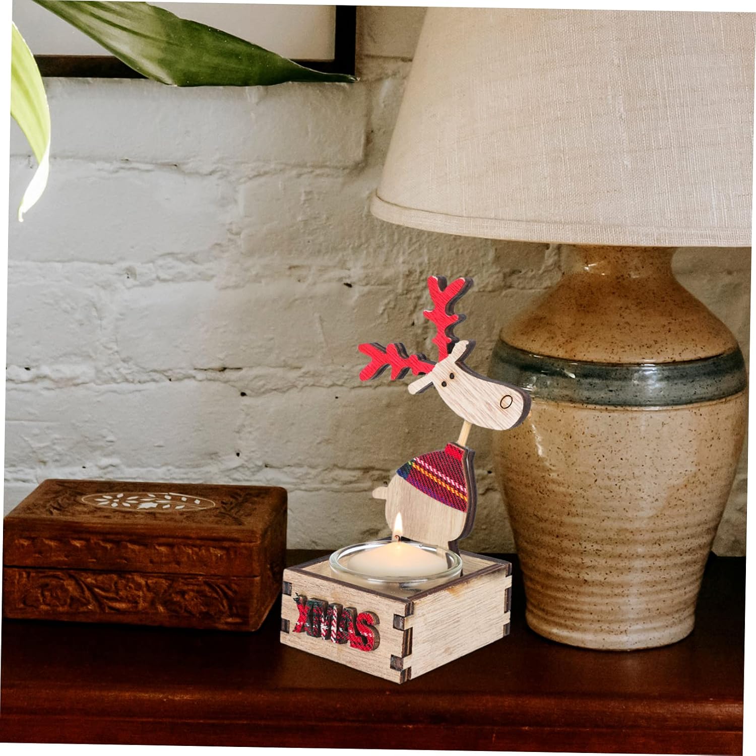 2pcs Creative Xmas Candleholder Unique Romantic Decor for Christmas Rustic Design Base for Home Restaurant and Holiday Parties Style