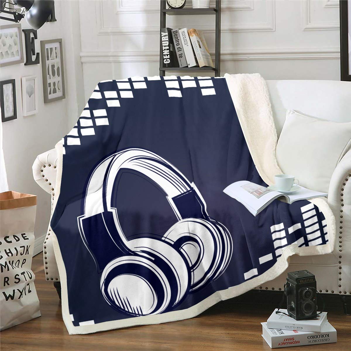 Loussiesd Multicolored 11206 Fuzzy Sherpa Blanket - Music Themed Geometric Pattern Fleece Throw For Sofa, Bed, Couch - Black & White - Double 60"X79"