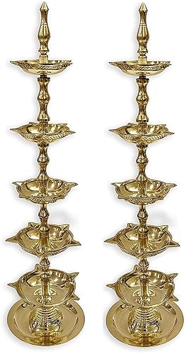 SATVIK - 2 piezas de latón de pie Kerala Samai Diwali Deepak para Puja tradicional Panchmahal Pooja Deepam Diya lámpara de aceite Kutthu Vilakku