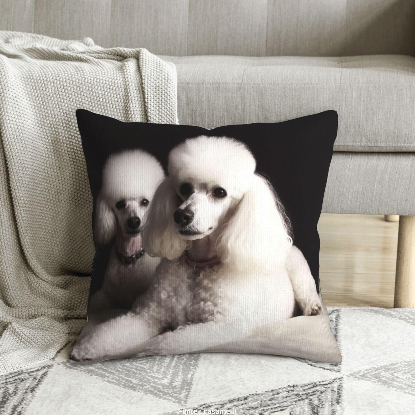 Housse de coussin caniche français pour sublimer votre canapé et votre lit