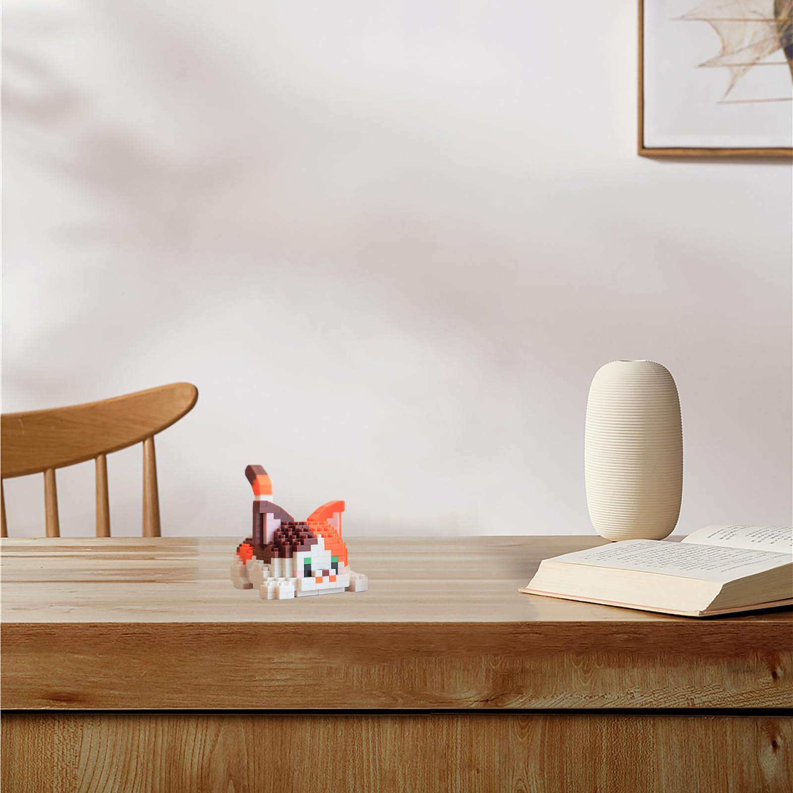 Kit De Construcción Pets & Blocks Gato Calico – Modelo 3D Con 1300 Piezas De ABS, Figura Realista De 18 Cm Para Adultos Y Niños +14 Años