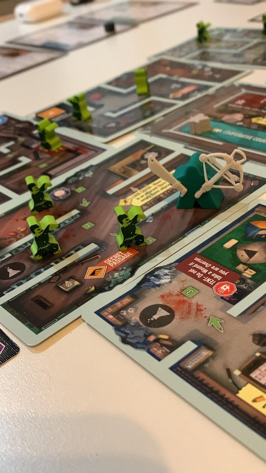 Gamelyn Games Board Game Tiny Epic Zombies : Amazon.com.au: Toys & Games