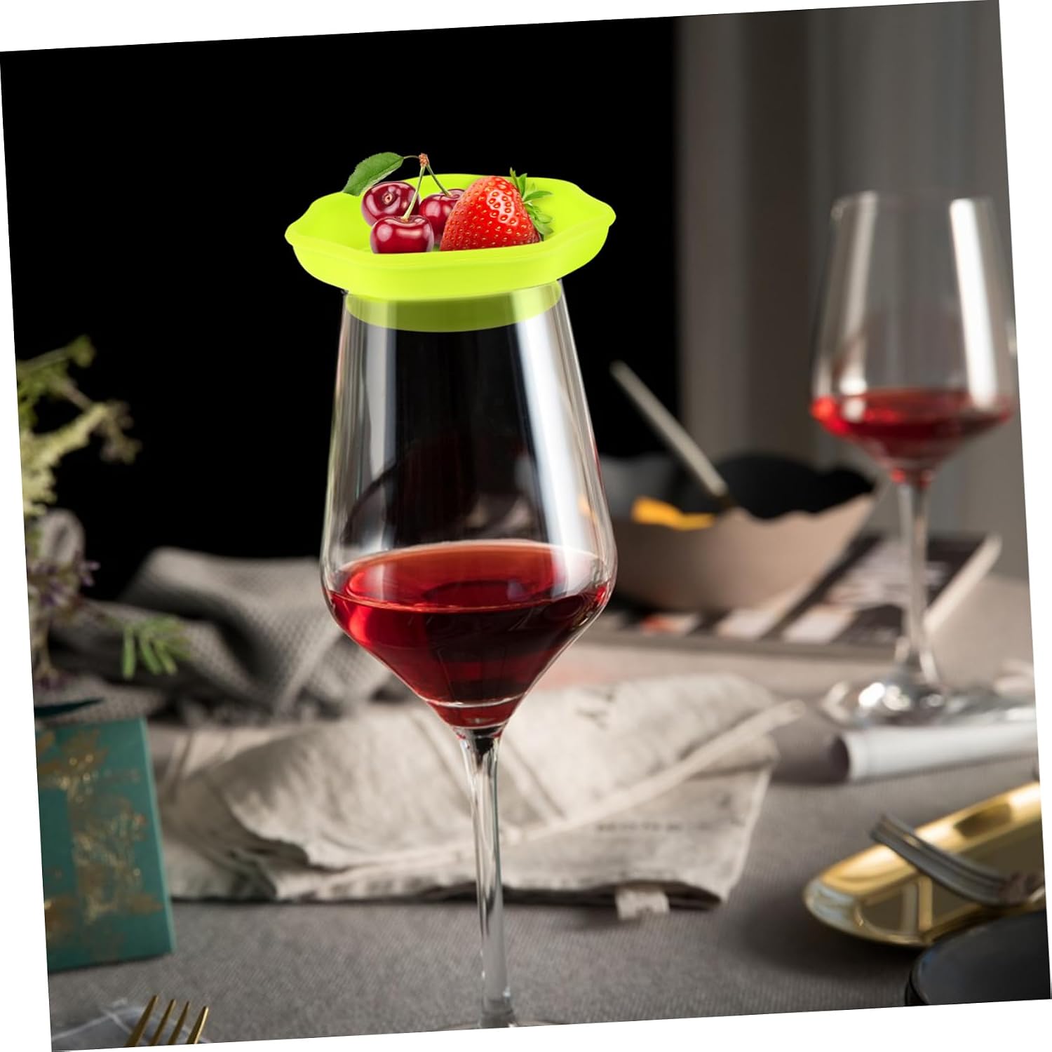 LABRIMP Wine Glass Charcuterie Topper Silicone Lid for Cups Snack Tray Charcuterie Plate Wine Accessory Spills Prevention