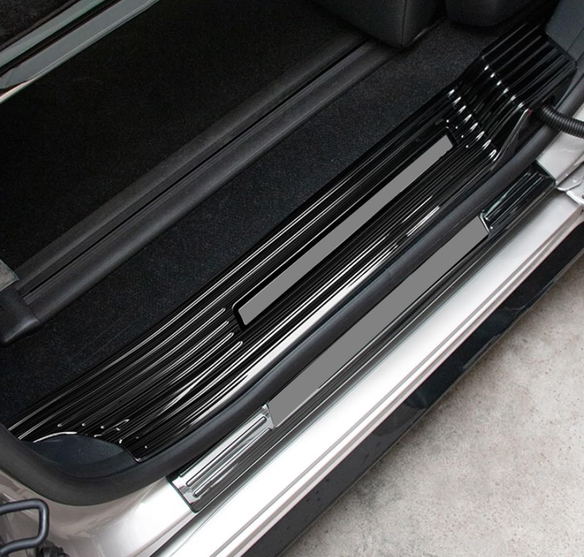 Car Accessories Fit for Toyota Sienna 2022 2023 2024 2025 Inside Door Sill Scuff Plate Guard Cover Trims — view 4