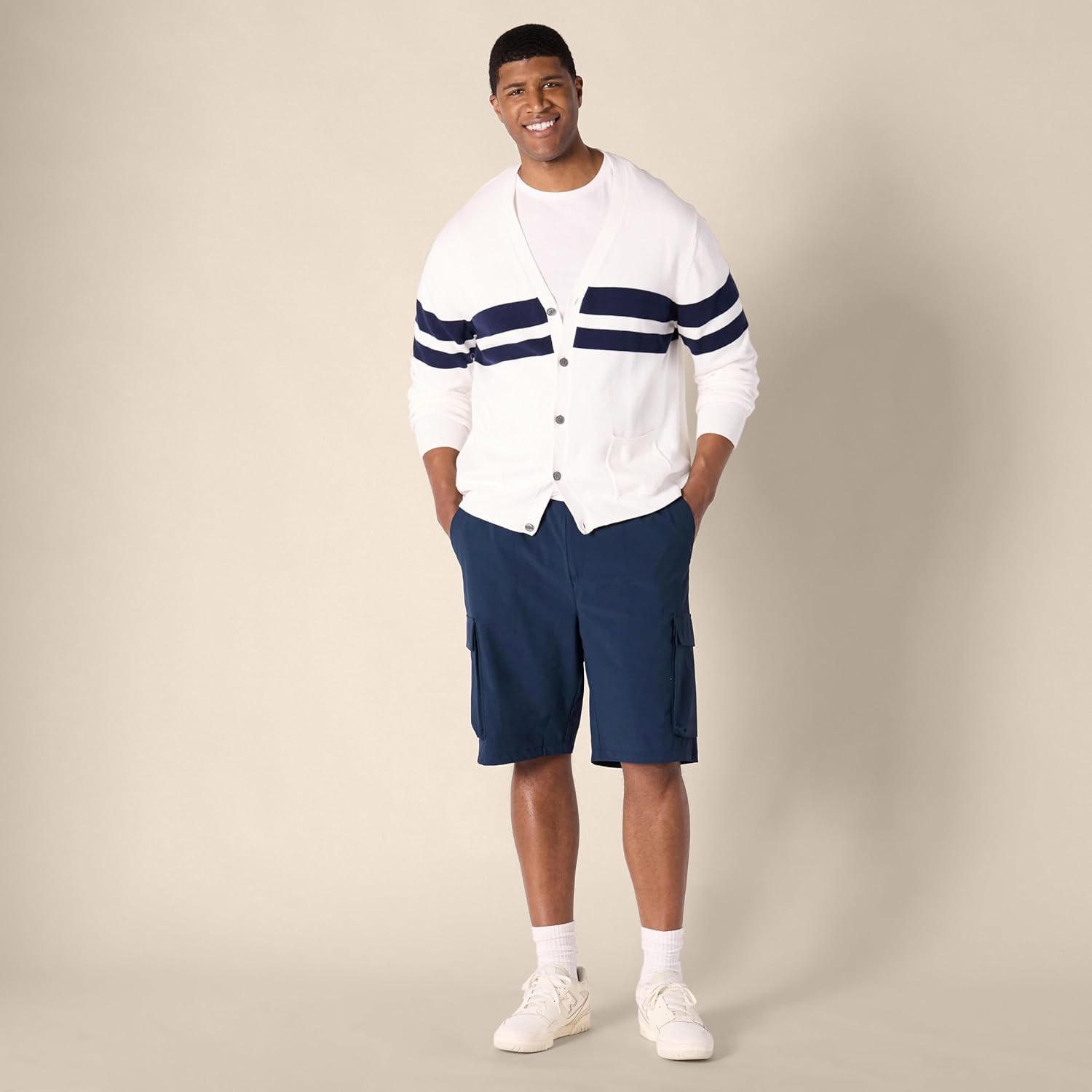 Amazon Essentials Men's Loose-Fit 11" Long Cargo Shorts - Image 6