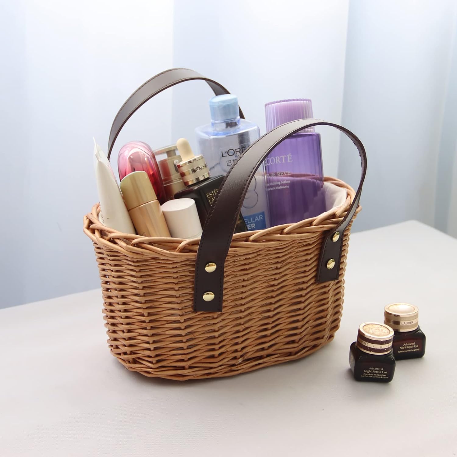 Wicker Picnic Basket with Double Leather Handles, Natural Willow Hamper for Easter Eggs Candy Wine Toy Flower Wedding Gifts - Image 6