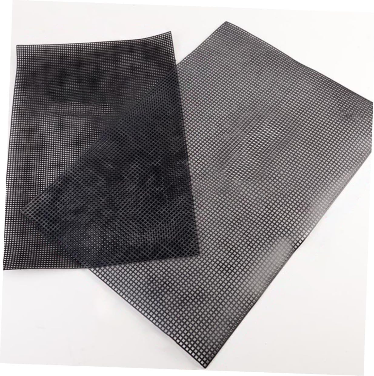 TOPPERFUN 6pcs Plastic Mesh Sheets for Crafting Versatile Embroidery and Quilting Material for Wall Decor and Yarn Projects Black Small Design