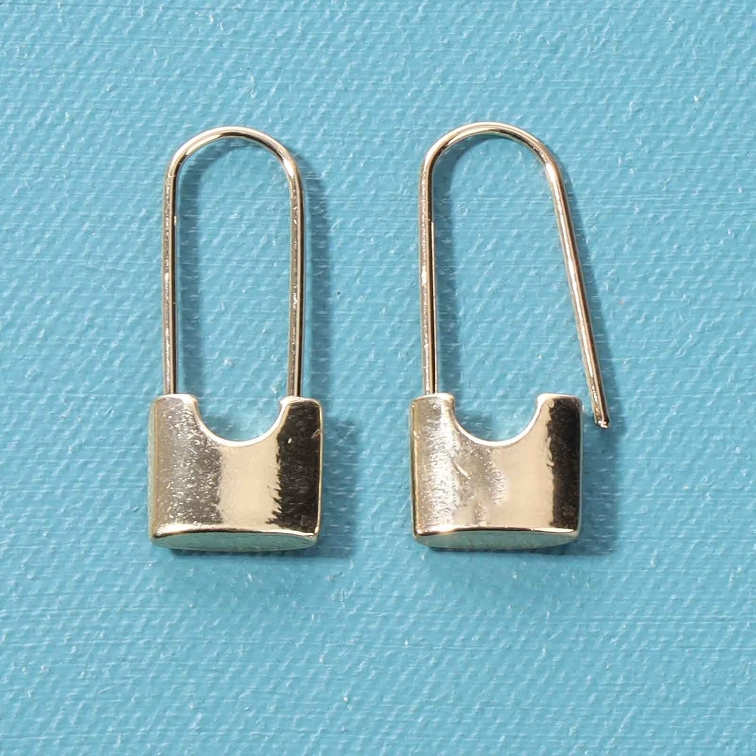 Boho Lock Hoop Earrings Safety Pin Hoop Earrings Gold Lock Huggies Hoop Earrings Personlized Padlock Earrings Jewelry for Women (Gold) - Image 3